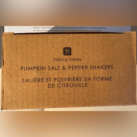 Citrine Sugar and Creamer Set & Talking Tables Pumpkin Sat and Pepper Shakers - Picture 7 of 9